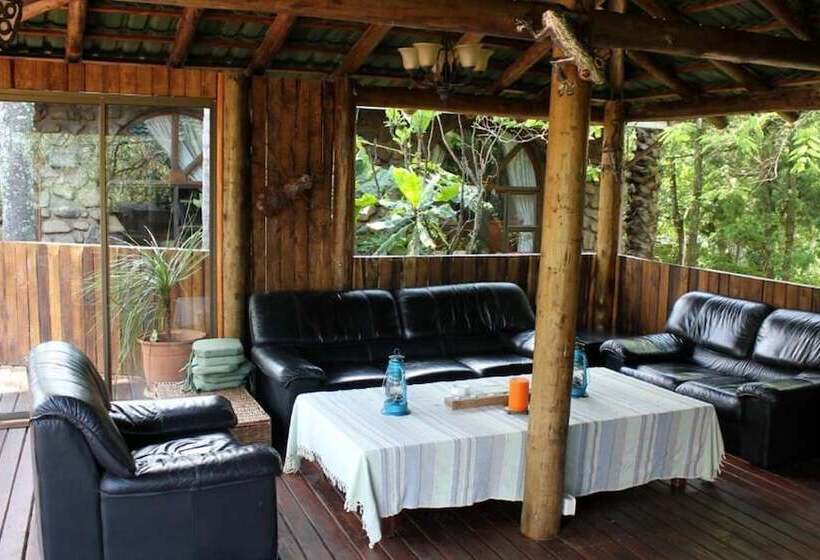 צימר The Sabie Town House Guest Lodge