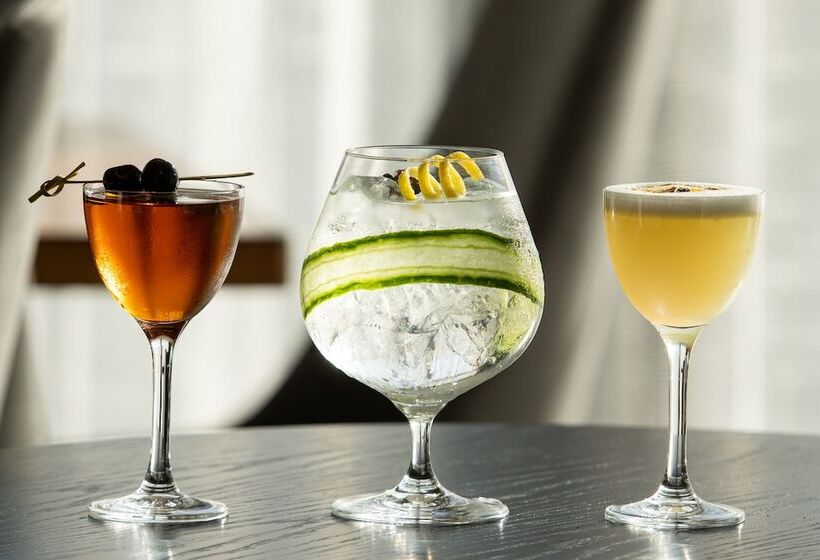 Ac Hotel By Marriott Santa Rosa Sonoma Wine Country