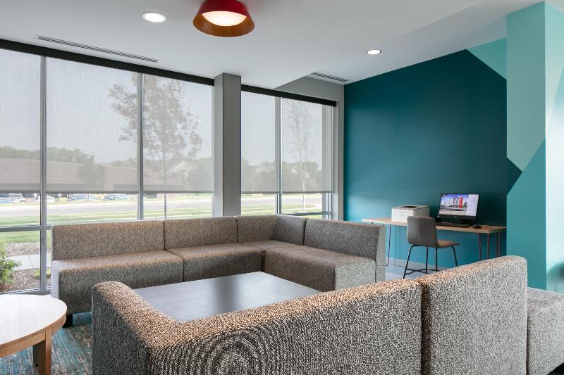 Avid Hotels   Roseville   Minneapolis North, An Ihg