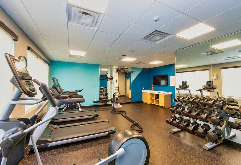 Avid Hotels Denver Airport Area, An Ihg