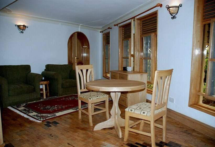 هتل Capitol Palace