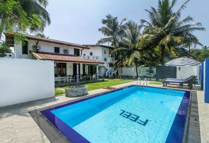 Отель Feel Villa