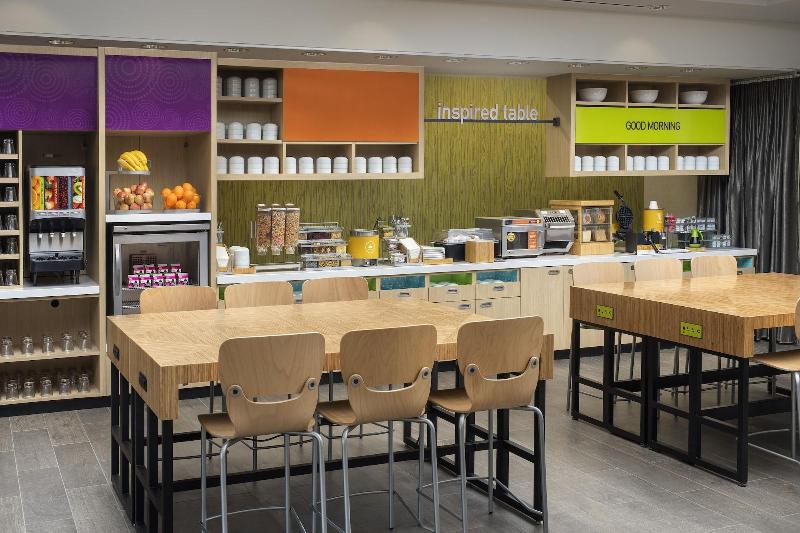 ホテル Home2 Suites By Hilton Clovis Fresno Airport