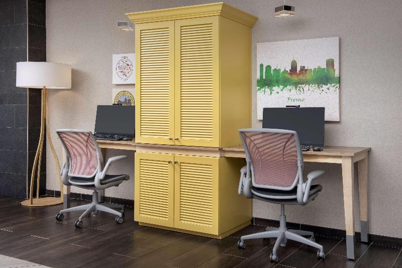 هتل Home2 Suites By Hilton Clovis Fresno Airport