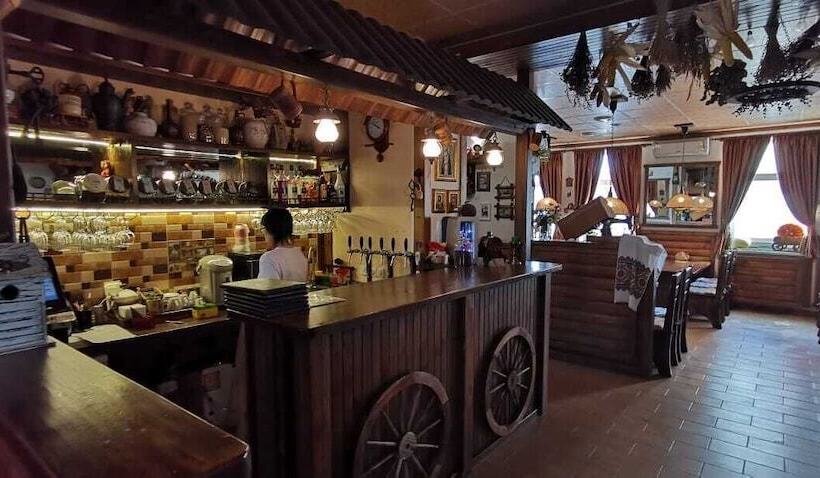 Отель Hutorok Inn