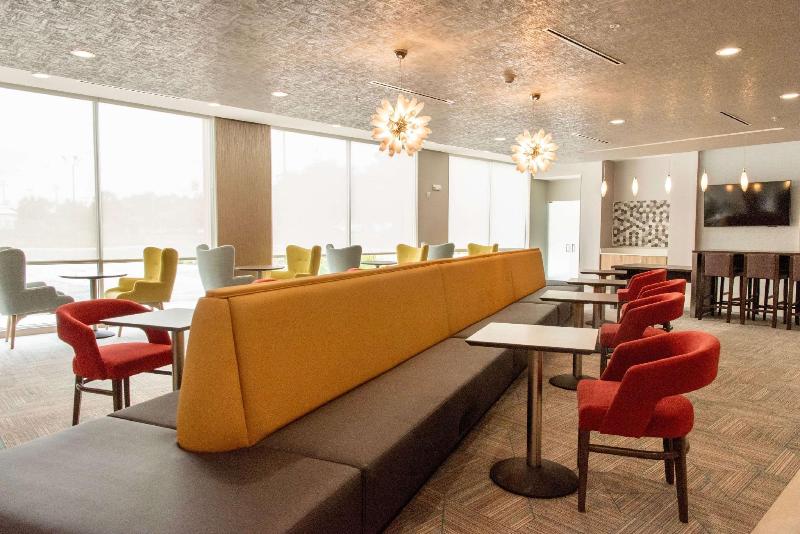 فندق La Quinta Inn & Suites By Wyndham Lake City