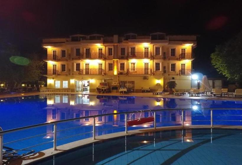 Отель Regum Life