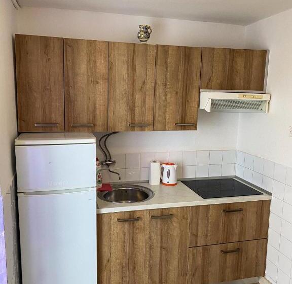 Пансион Apartments Rako