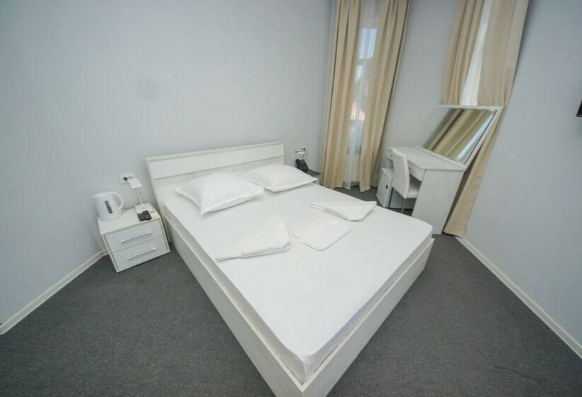 پانسیون Guest House Nadezhda