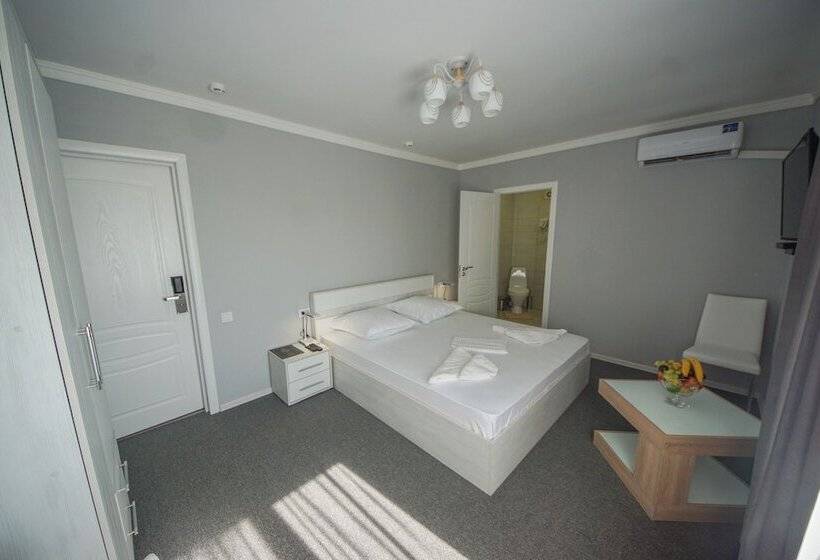 پانسیون Guest House Nadezhda