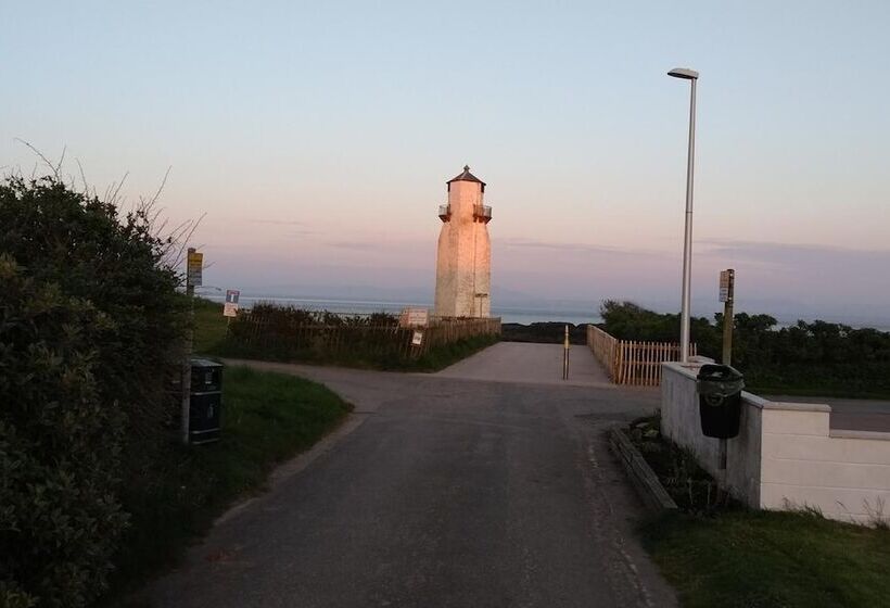 פנסיון Lindean Guest House