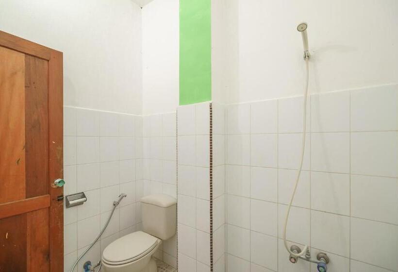 膳宿费 Reddoorz @ Tuktuk Danau Toba