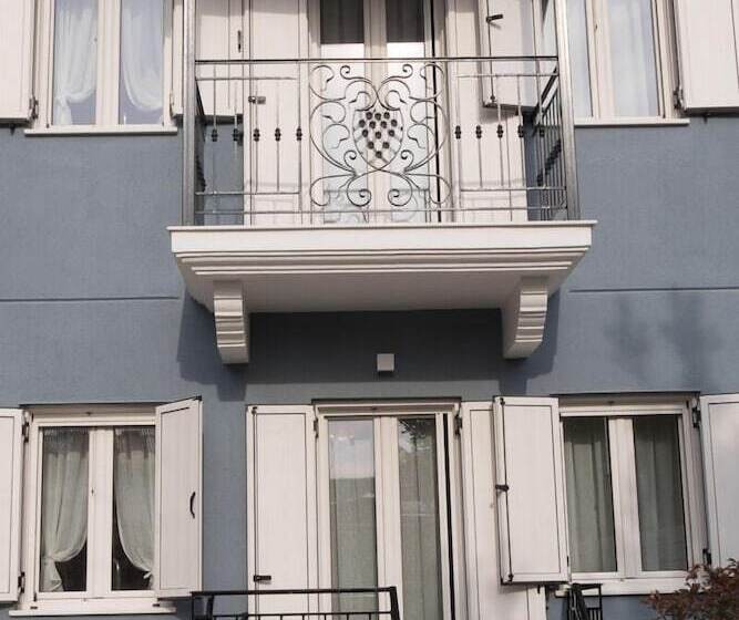 پانسیون Villa Vilielmini