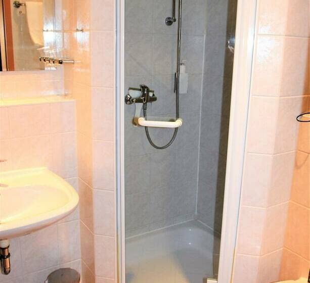 펜션 Winzerbett Kessler