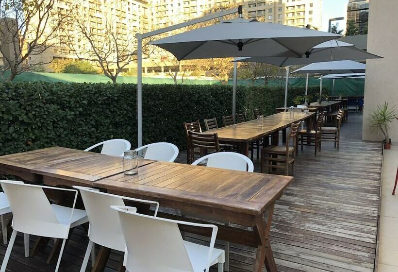 Sandton Skye Suite 604