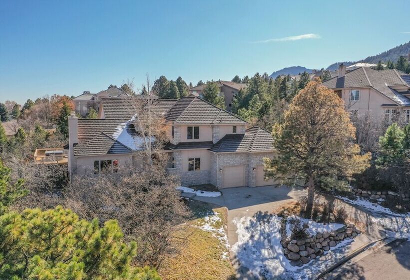 Skyway Extravagant & Luxury Views W/deck & Bar