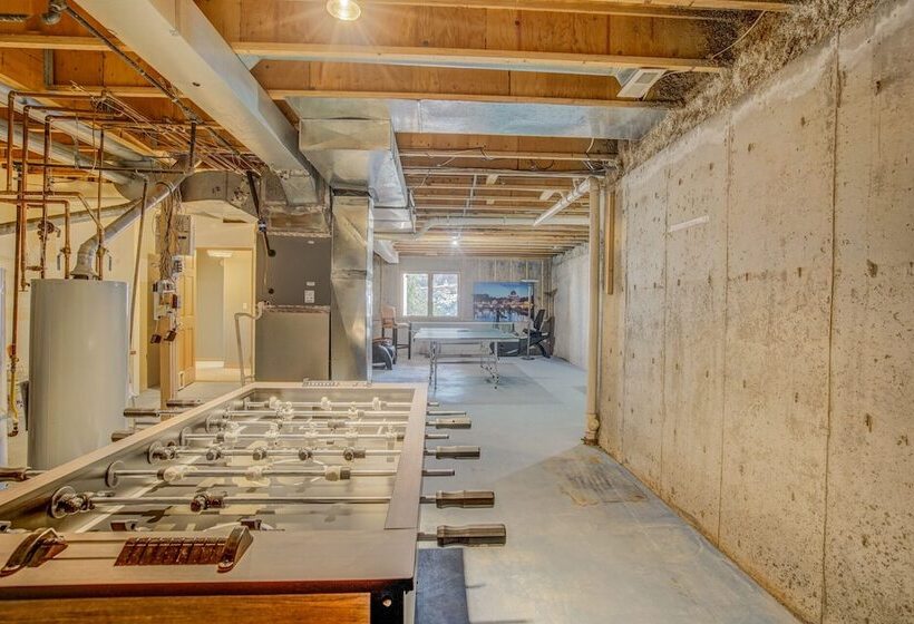 Skyway Extravagant & Luxury Views W/deck & Bar