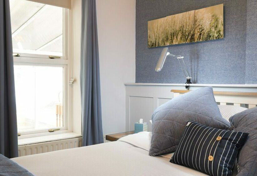 23 Hillsborough Road B&b