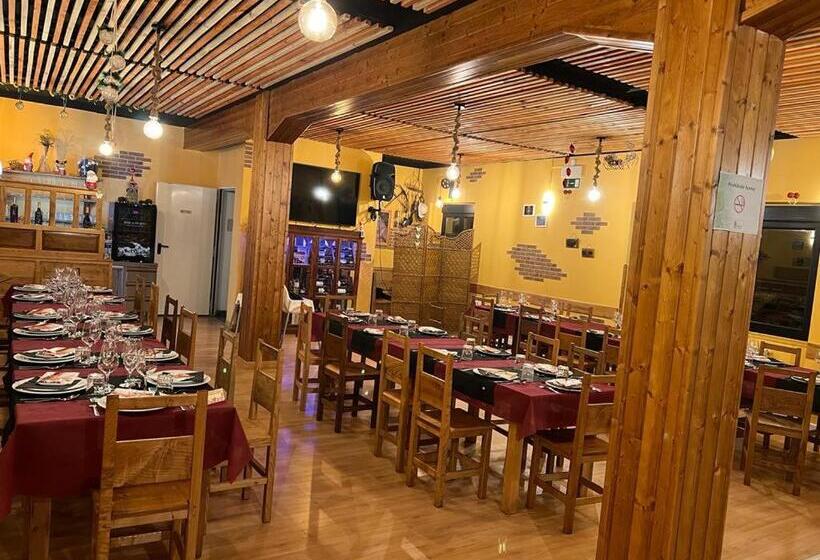 호스텔 El Cordal De Laciana