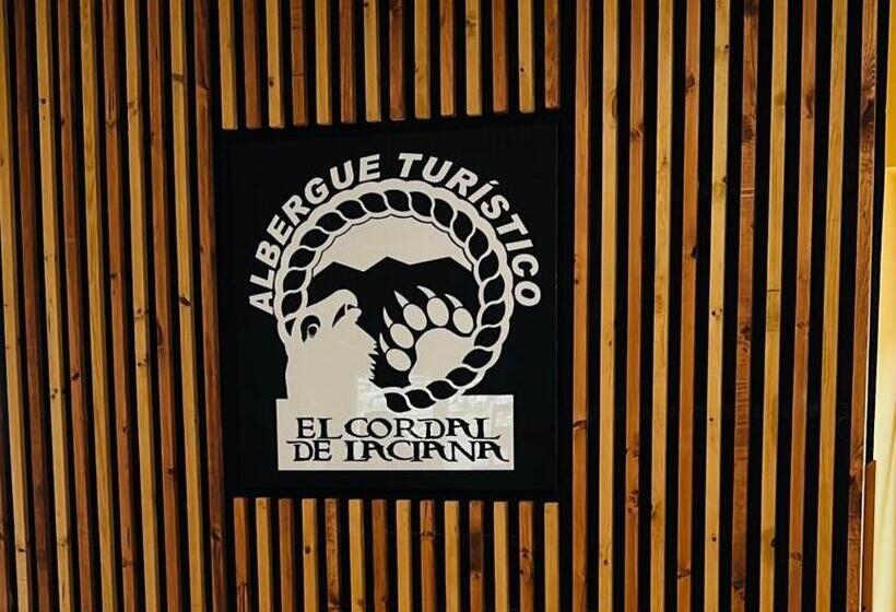 호스텔 El Cordal De Laciana