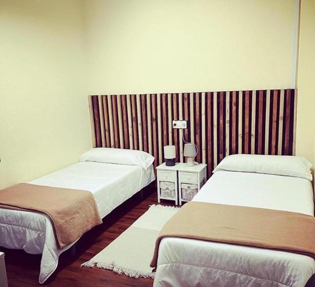 호스텔 El Cordal De Laciana