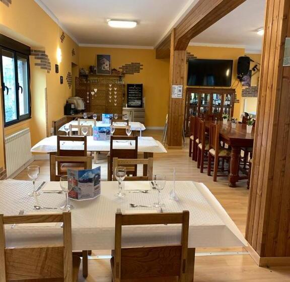 호스텔 El Cordal De Laciana