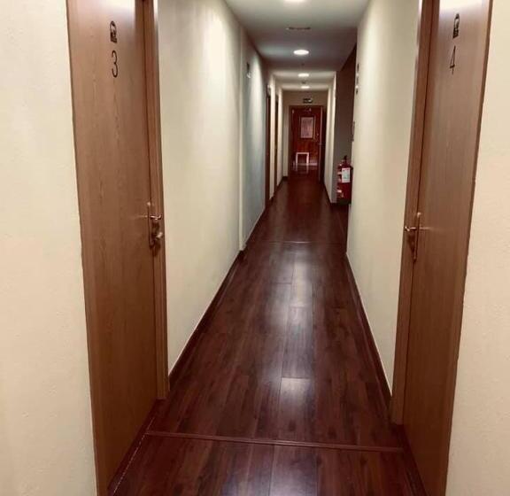 호스텔 El Cordal De Laciana