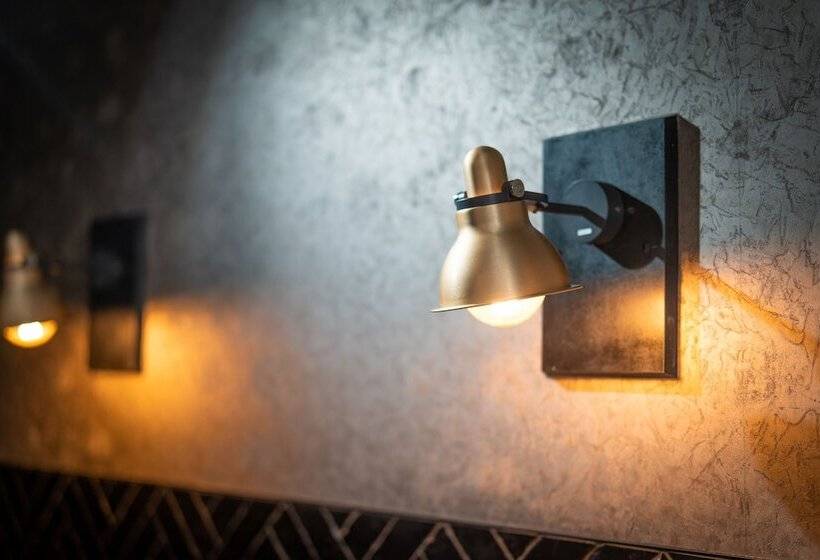 Aparthotel Adagio Leicester