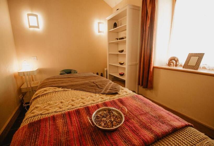 צימר Holwell Holistic Retreat