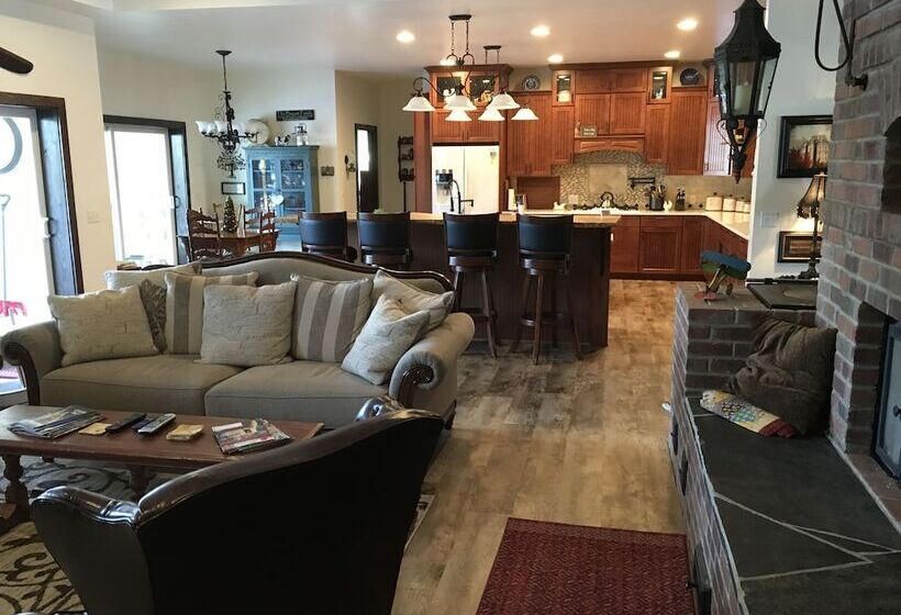 مبيت وإفطار The Inn At Sand Canyon