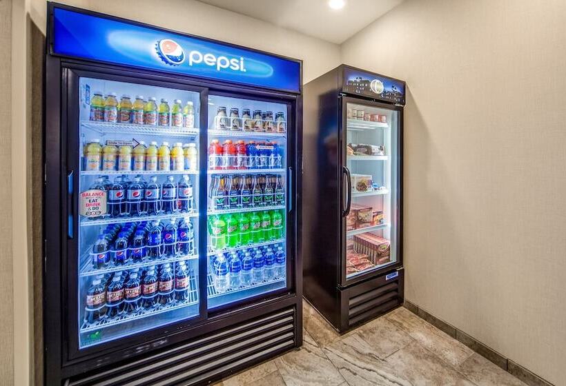 Cobblestone Hotel & Suites   Cozad