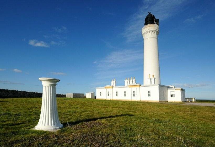 Covesea Lighthouse Cottages