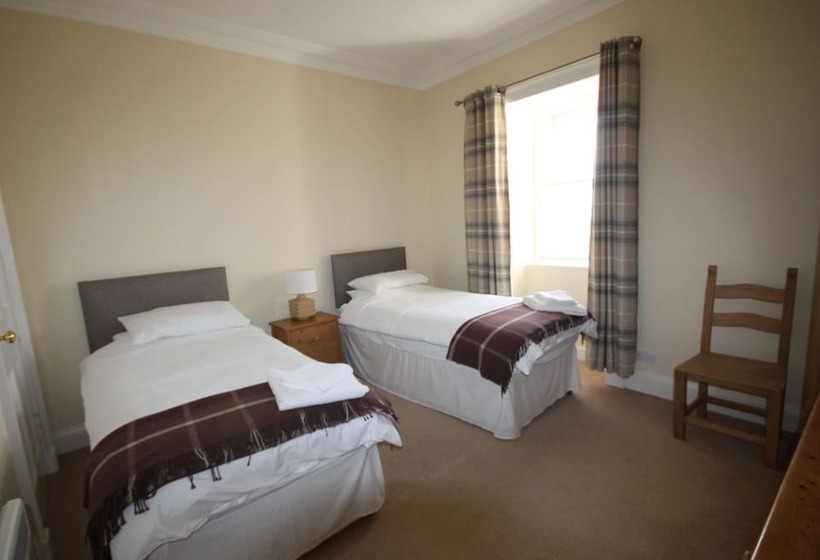 Covesea Lighthouse Cottages