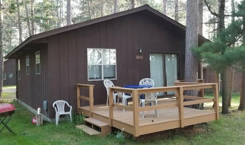 Evergreen Bay Resort