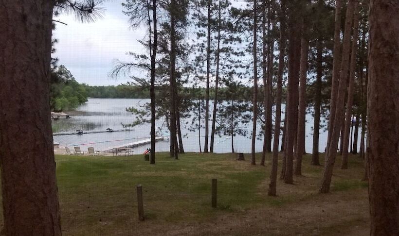 Evergreen Bay Resort