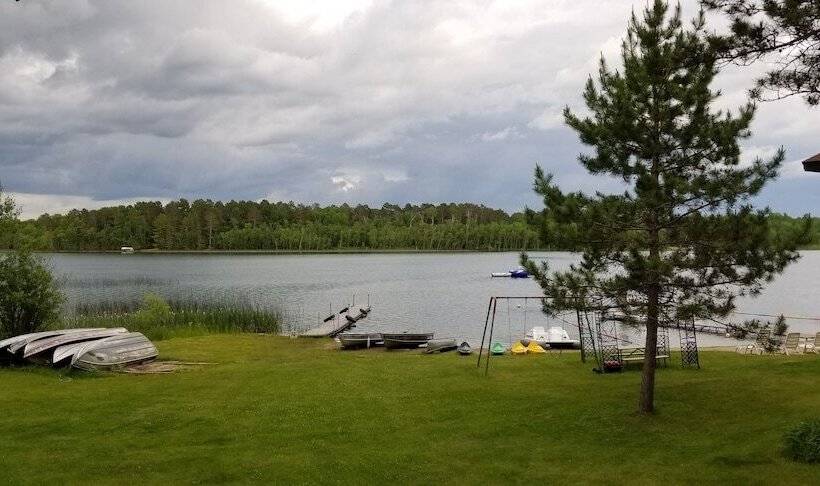 Evergreen Bay Resort