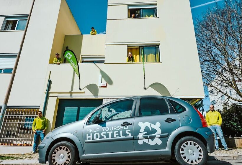 Help Yourself Hostels  Restelo