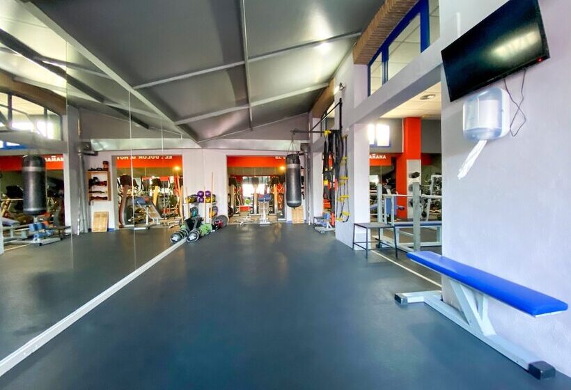 Hostel Gym Canovas Nerja