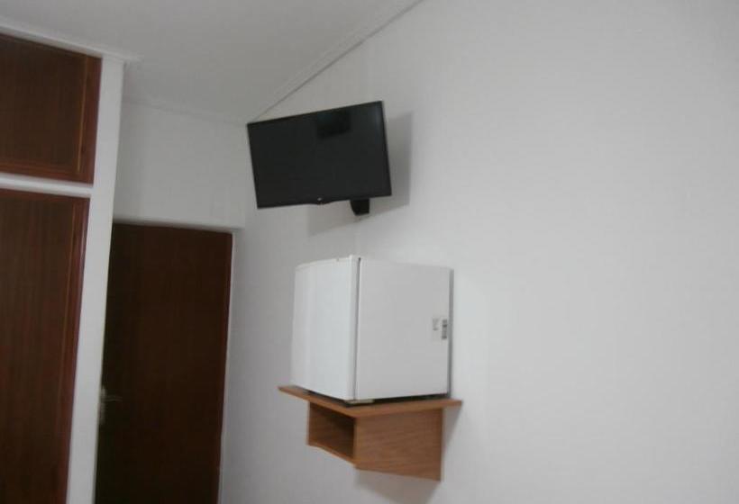 בית מלון כפרי Aris