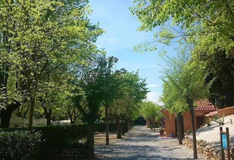 בית מלון כפרי Camping & Bungalows Suspiro Del Moro