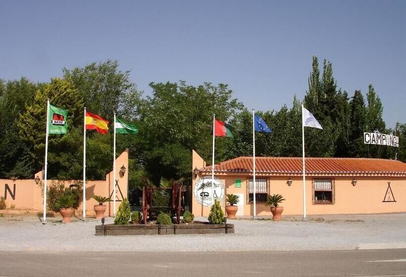 בית מלון כפרי Camping & Bungalows Suspiro Del Moro