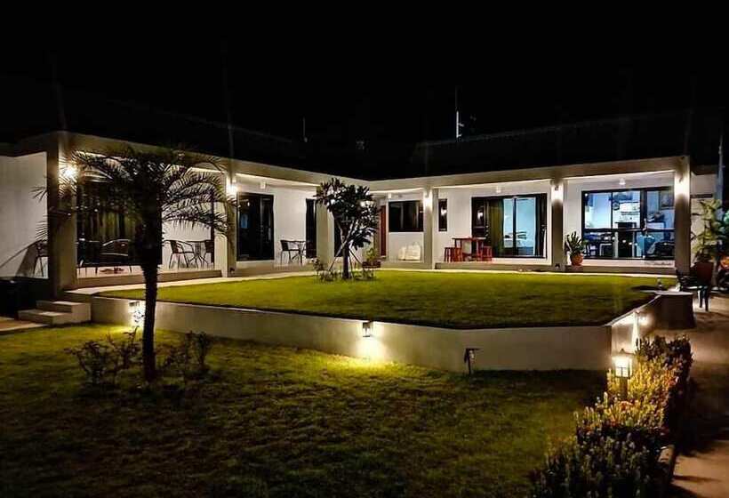 ホテル Cc Beach Resort