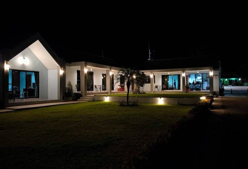 ホテル Cc Beach Resort