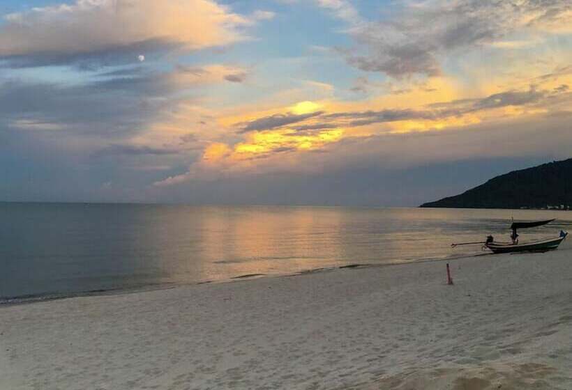 هتل Cc Beach Resort