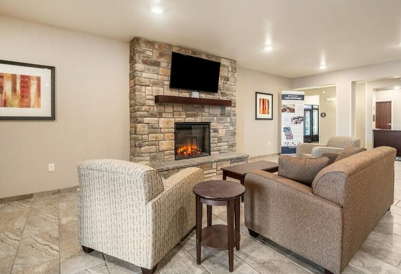 Cobblestone Hotel & Suites   Cozad