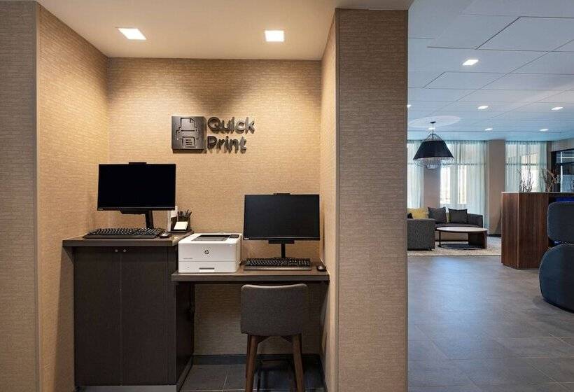 בית מלון כפרי Courtyard Dallas Grand Prairie