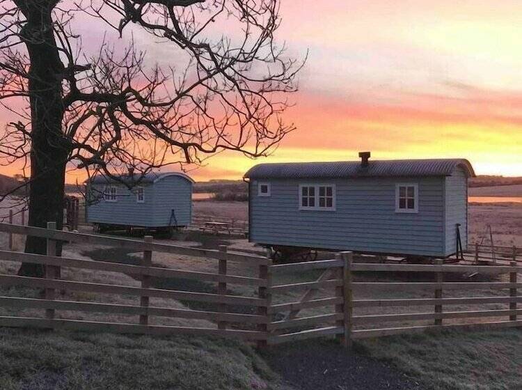 Hotelli Craigduckie Shepherds Huts