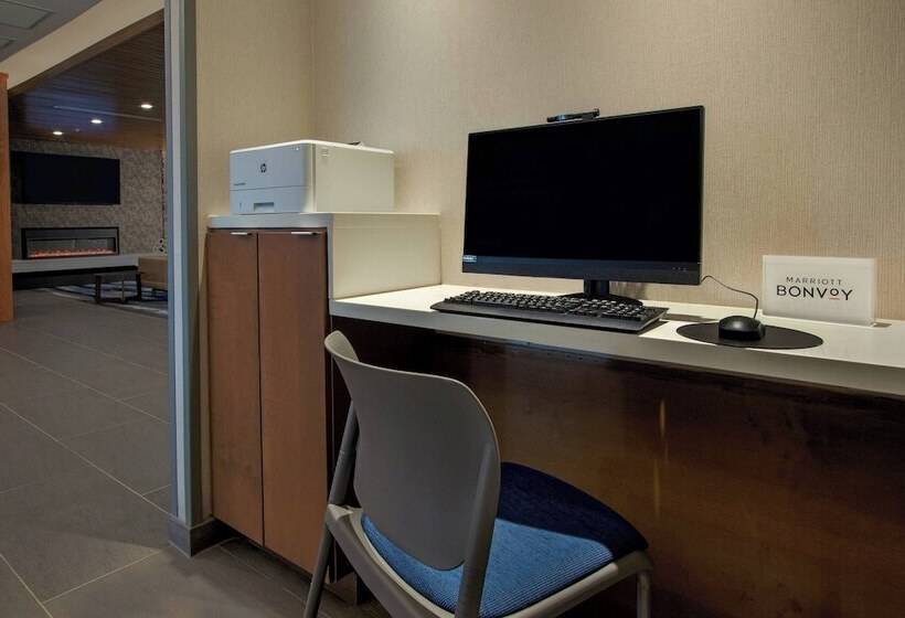 فندق Fairfield Inn & Suites Duncan
