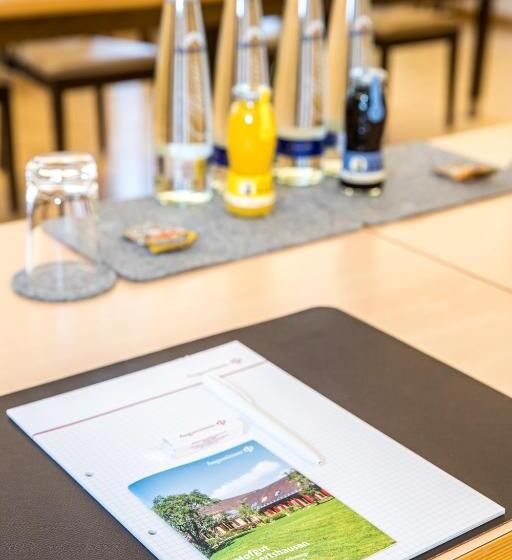 فندق Hofgut Algertshausen