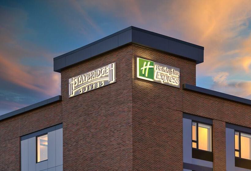 בית מלון כפרי Holiday Inn Express   Boston Logan Airport   Revere, An Ihg
